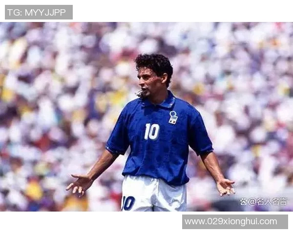 球星风采与足坛传奇：解读全球足球巨星的传奇历程与成就